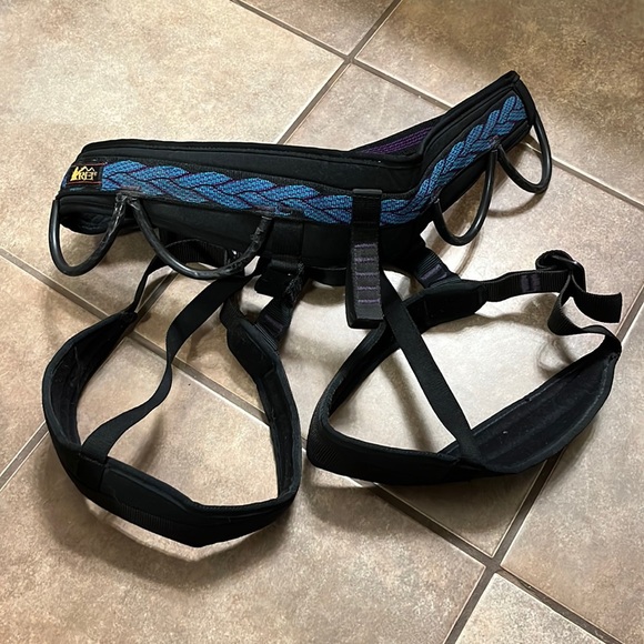 REI Other Rei Mens Rock Climbing Harness Sz Med Good Condition Poshmark